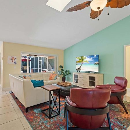 Pet Friendly Pool Home In River Reach Of Naples Fl Exterior photo